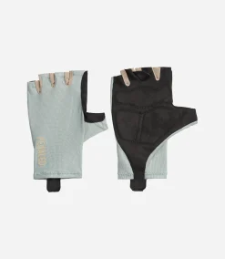 Gloves Light Blue