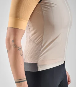 Women's Airtastic™ Windproof Vest Beige