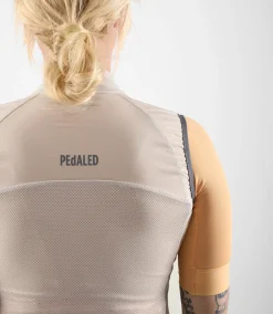 Women's Airtastic™ Windproof Vest Beige