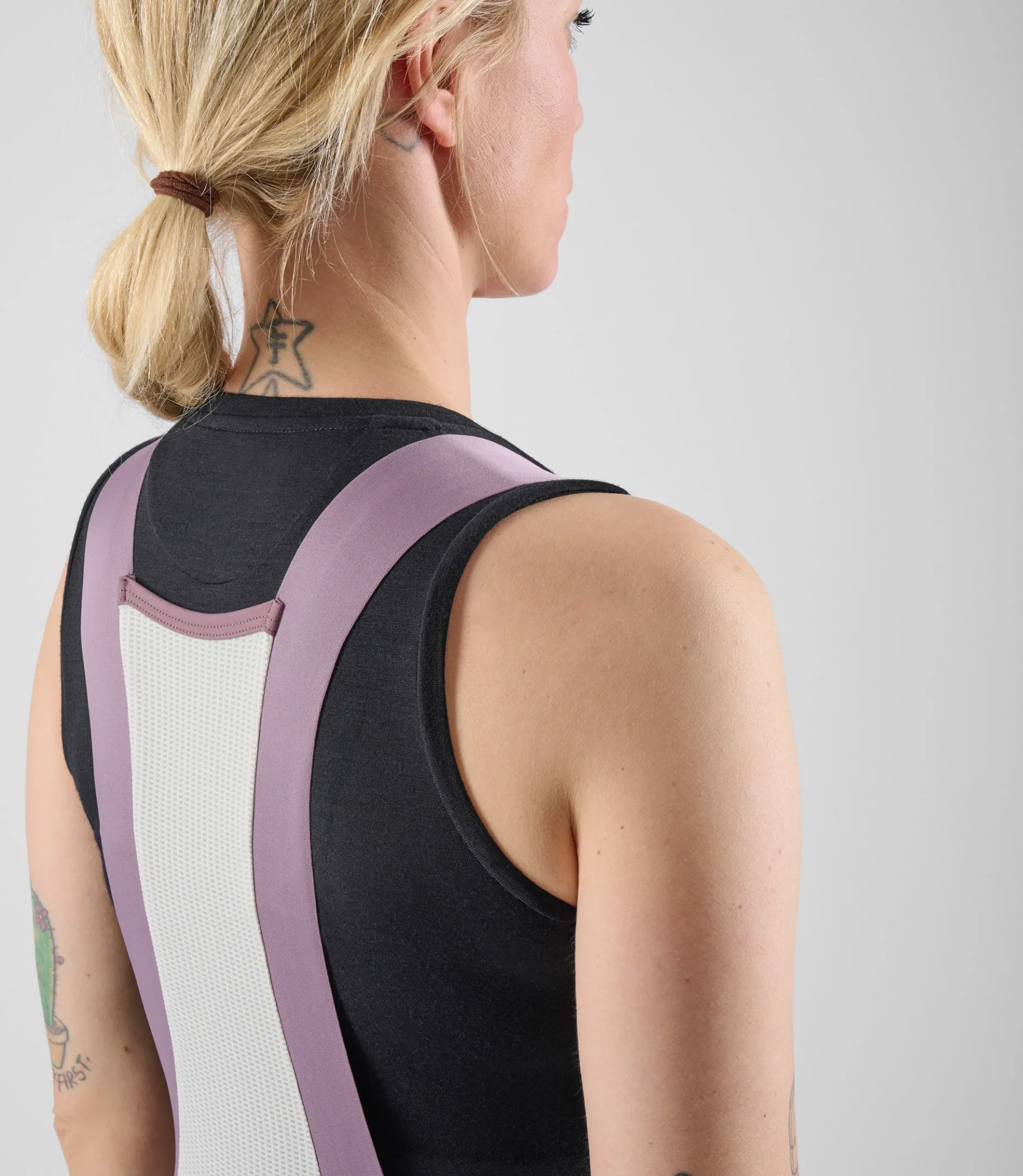 Women's Merino Base Layer Sleeveless Black