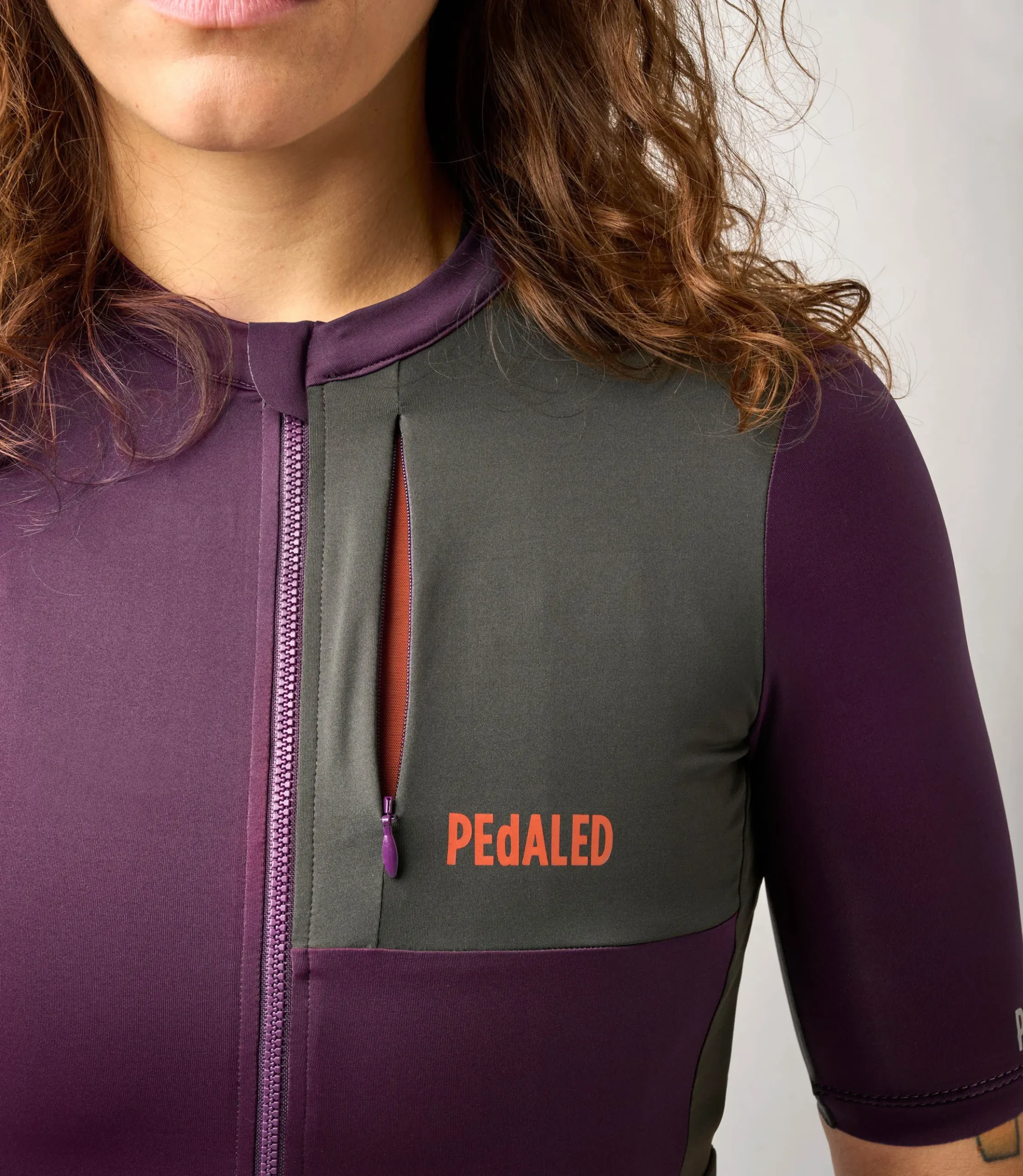 Women's Short Sleeve Cargo Jersey Purple